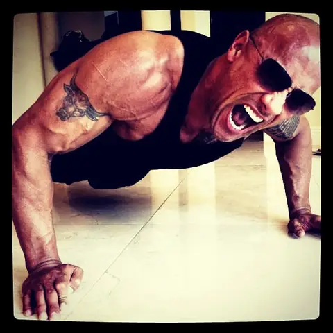 Ý Nghĩa Hình Xăm Của The Rock Ý Nghĩa Hình Xăm Của The Rock