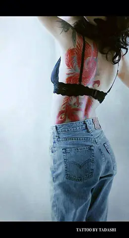 Xăm Phượng Hoàng Lửa Ở Lưng