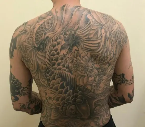 Tổng Hợp Một Số Hình Xăm 9 Con Rồng Kín Lưng