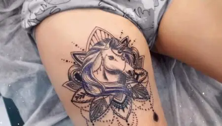 Tất Cả Về Hình Xăm "unicorn"