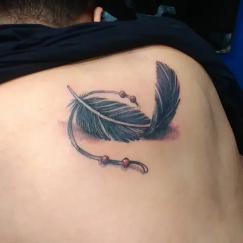 Hình Xăm Lông Vũ Cho Nữ