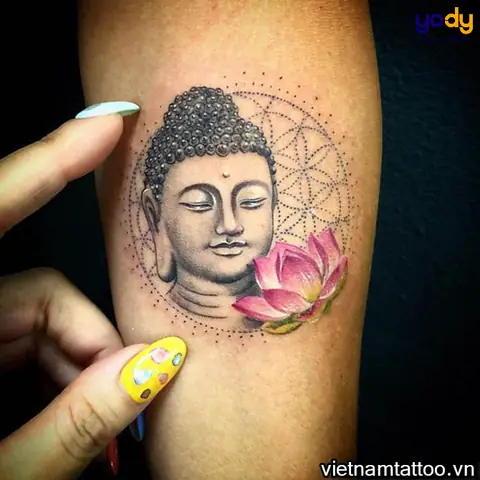 Hình Xăm Phật Và Hoa Sen