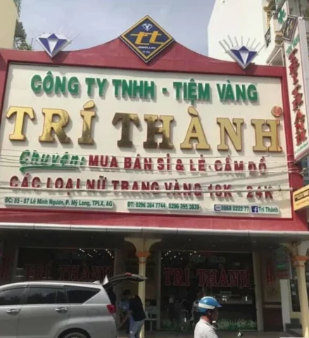 Giá vàng Long Xuyên hôm nay 2026: Dự báo & Phân tích chi tiết Cửa hàng vàng tại Long Xuyên