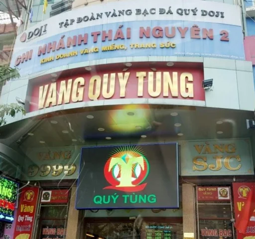 Biểu đồ xu hướng giá vàng trong nước và thế giới