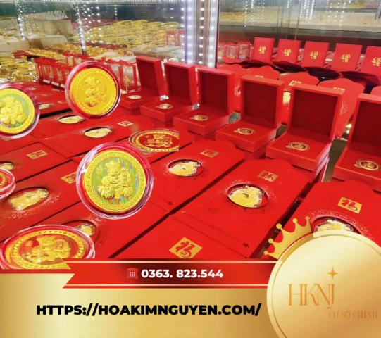 Cửa hàng vàng Hoa Kim Nguyên sang trọng
