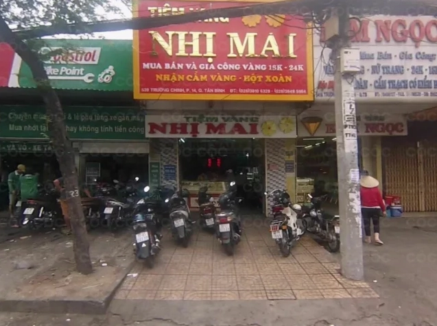 Tiệm Vàng Nhị Mai: Uy tín, Chất lượng và Định hướng 2026 Không gian trưng bày trang sức tại Tiệm Vàng Nhị Mai