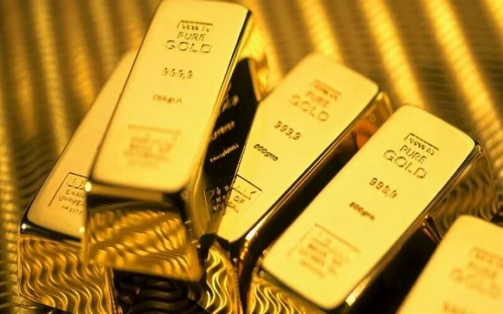 Giá vàng ở Mỹ hôm nay bao nhiêu một lượng? Cập nhật 2026 Đồng đô la Mỹ và giá vàng