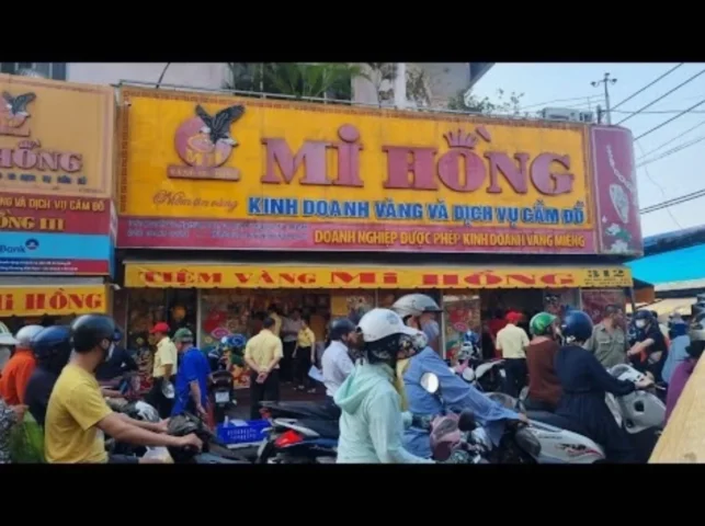 tiem-vang-mi-hong-cho-ba-chieu-2026-gia-cap-nhat-kinh-nghiem_688