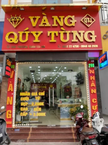 Tiệm vàng Quý Tùng với đa dạng mẫu mã